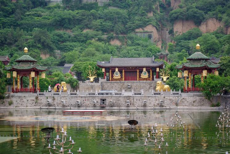 西安一日游必去景点免费_西安一日游必去的地方